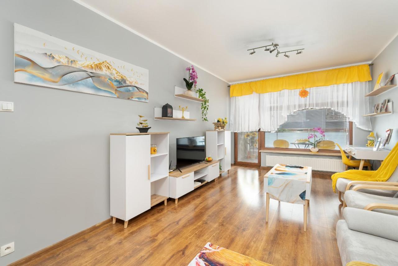 Comfortable Wojskowa Apartment By Noclegi Renters 포즈난 외부 사진